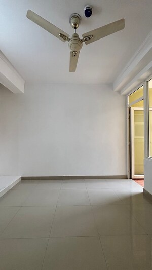 2 BHK Apartment For Rent in Ip Extension