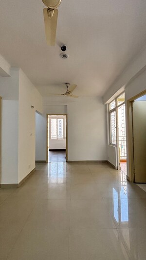 Room in 2 BHK Apartment at Ip Extension – for Rent