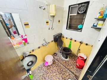 Bathroom in 1 BHK Apartment at Bhoomi Park, Malad West – for Rent