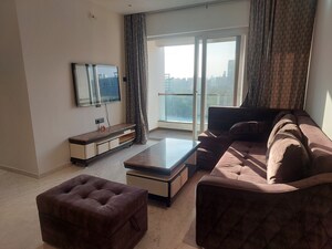 Living Room in 3.5 BHK Apartment at Koregaon Park Annexe – for Rent