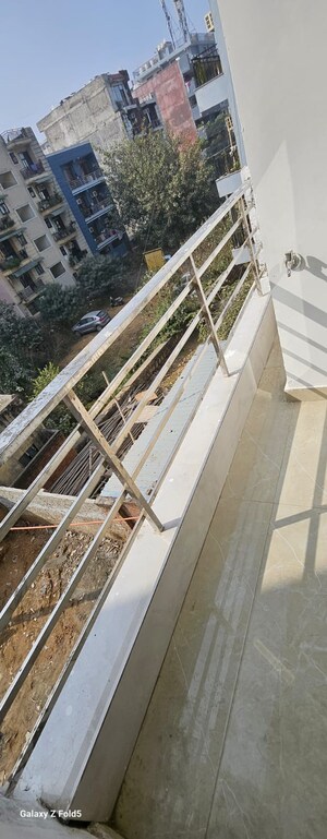 Balcony in 1 BHK Builder Floor at Chattarpur – for Rent