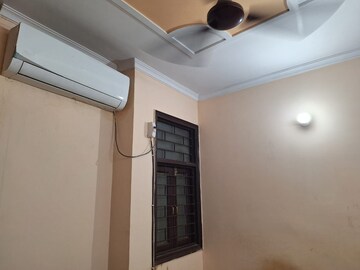 Furnished Amenities in 1 BHK Builder Floor at Rohini Sector 8 – for Sale