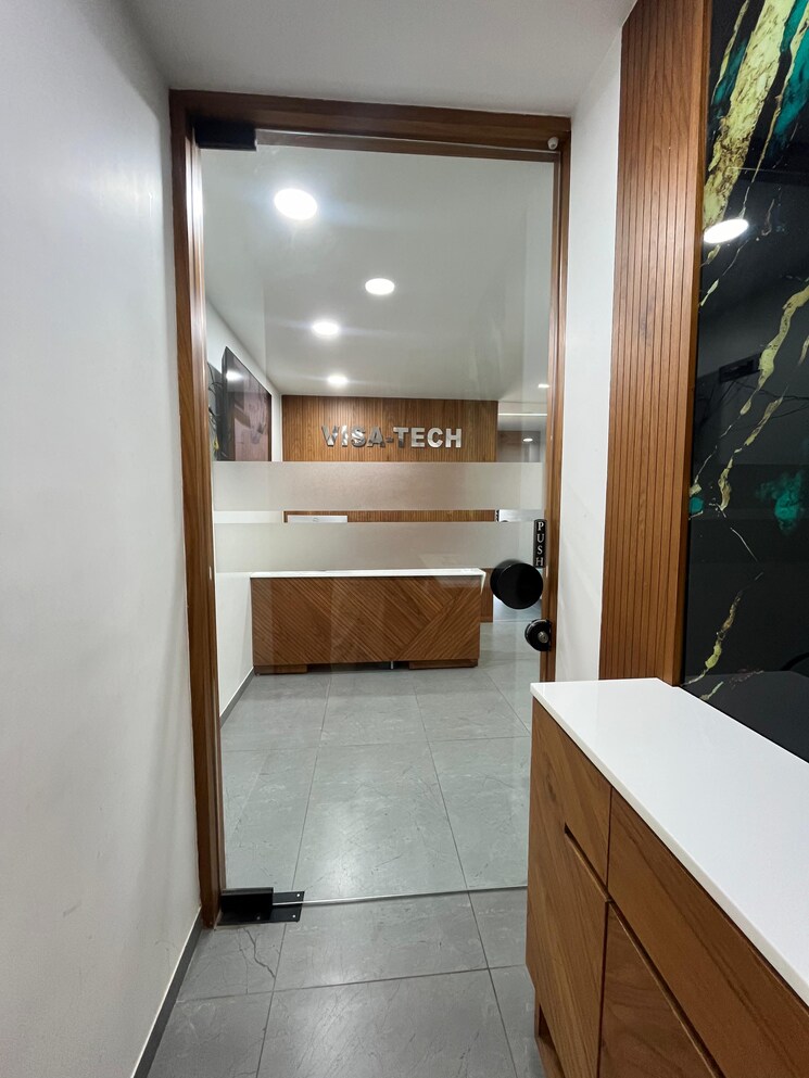 undefined, gota Commercial Office Space 1070 Sq.Ft. In Gota Ahmedabad 9688130