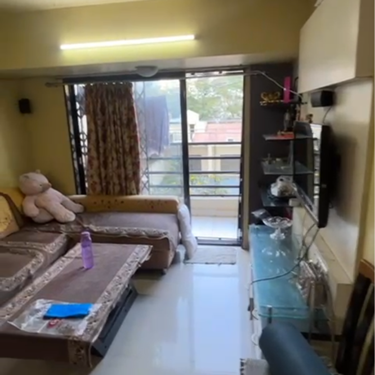 2 BHK Apartment For Rent in Neco Gardens