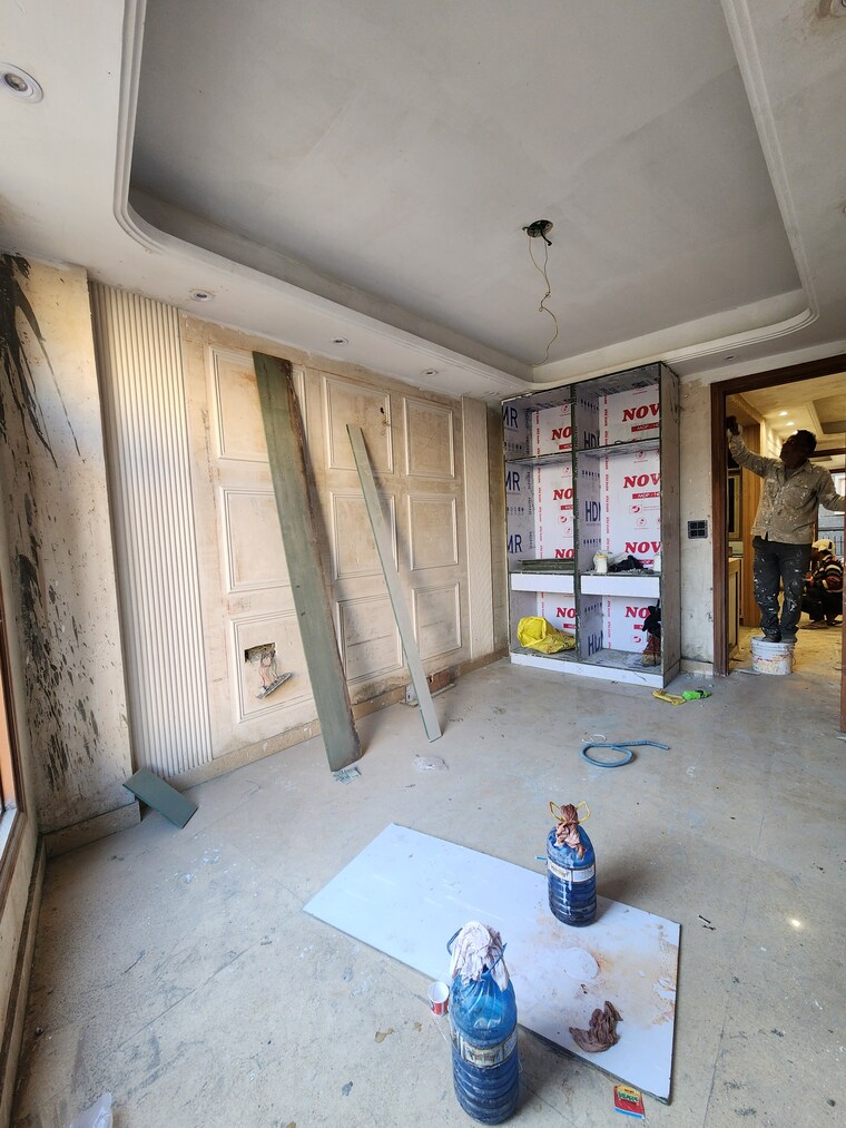 Room, chattarpur 3 Bedroom 1150 Sq.Ft. Apartment In Chattarpur Delhi 9688162