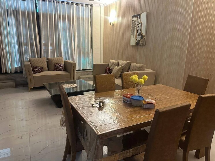 Living Room, paryavaran complex 3 Bedroom 1500 Sq.Ft. Apartment In Paryavaran Complex Delhi 9688155