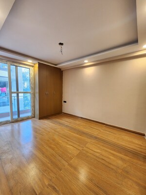 Furnished Amenities in 3 BHK Builder Floor at Chattarpur – for Sale