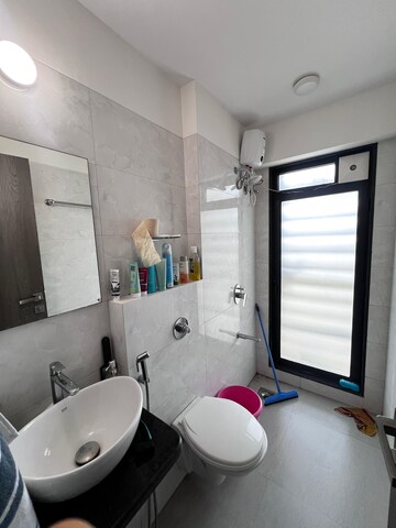 Master Bedroom in 1 BHK Apartment at Platinum Casa Millennia, Andheri West – for Rent