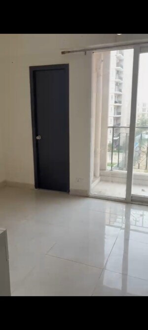 Room in 2 BHK Apartment at Signature The Serenas, Sohna Sector 36 – for Sale