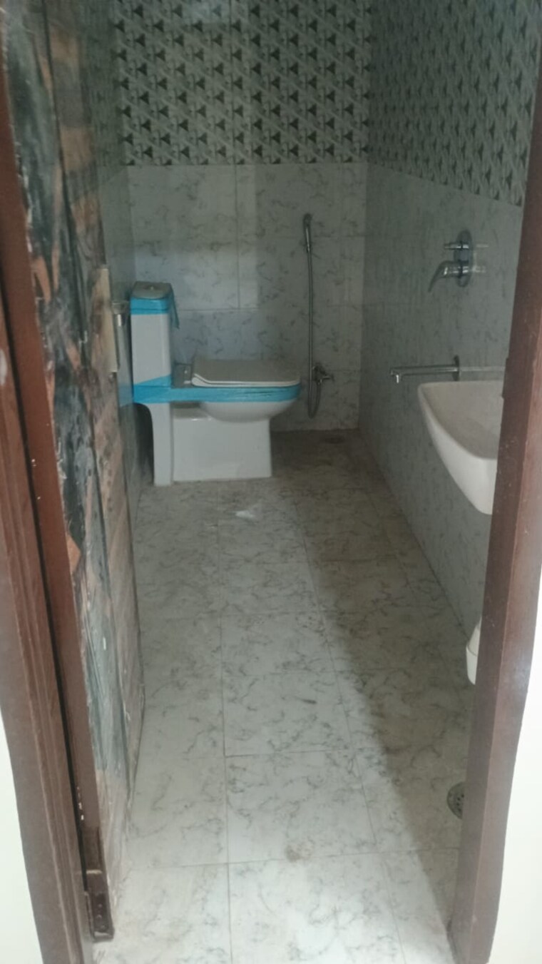 Bathroom, jawahar nagar 2 Bedroom 900 Sq.Ft. Apartment In Jawahar Nagar Jaipur 9688223