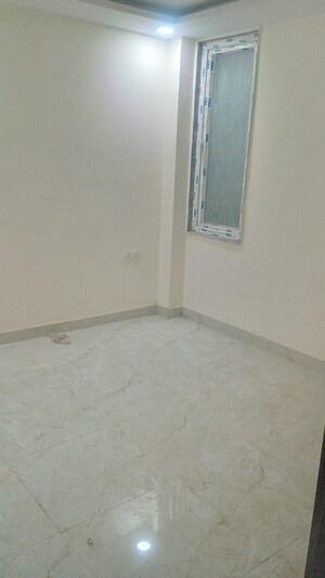 Room in 2 BHK Apartment at Jawahar Nagar – for Sale