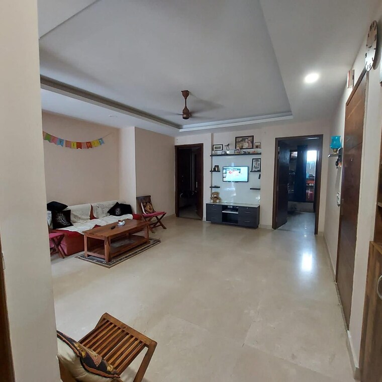 Living Room, omaxe-royal-residency-faridabad 3 Bedroom 150 Sq.Yd. Builder Floor In Sector 79 Faridabad 9688263