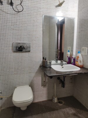 Bathroom in 1 RK Independent House at RWA Apartments Sector 19, Sector 19 – for Rent
