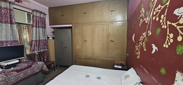 Furnished Amenities in 3 BHK Builder Floor at Ram Nagar – for Sale