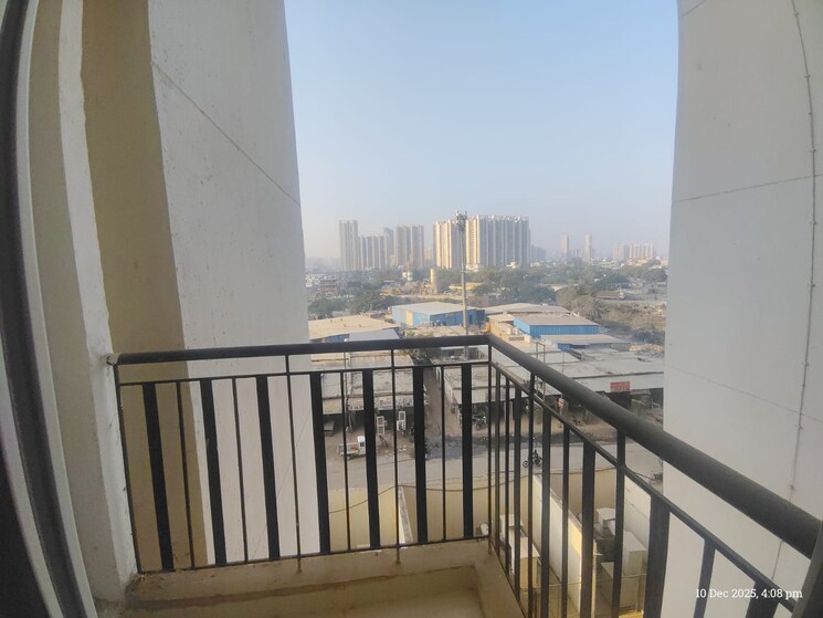 Balcony, amrapali-dream-valley 1 Bedroom 585 Sq.Ft. Apartment In Tech Zone 4 Greater Noida Greater Noida 9688275