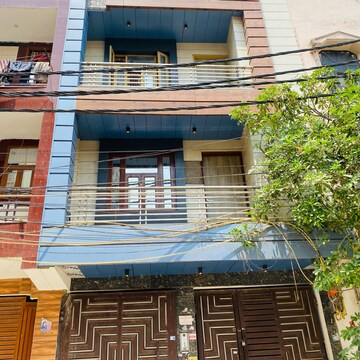 2 BHK Builder Floor – Exterior View View at Dwarka Mor - for Rent