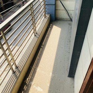 Balcony in 2 BHK Builder Floor at Dwarka Mor – for Rent