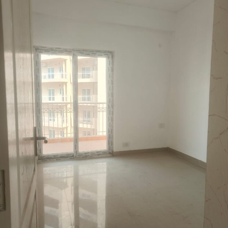 Room, palam-vihar-residents-association 4 Bedroom 360 Sq.Yd. Builder Floor In Palam Vihar Gurgaon 9688291