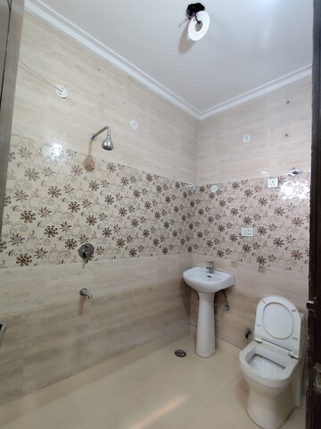 Bathroom in 4 BHK Builder Floor at Ashoka Enclave – for Rent
