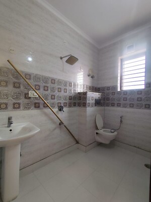 Balcony in 4 BHK Builder Floor at Ashoka Enclave – for Rent