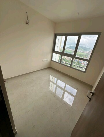 2 BHK Apartment For Rent in Piramal Vaikunth, Balkum Pada