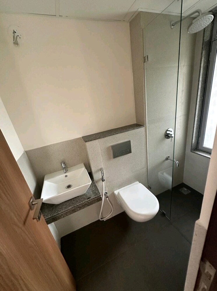 Bathroom, piramal-vaikunth 2 Bedroom 565 Sq.Ft. Apartment In Balkum Pada Thane 9688327
