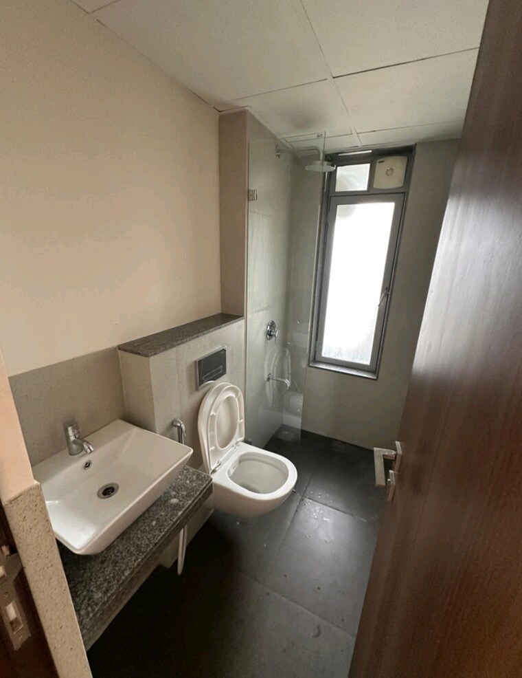 Bathroom, piramal-vaikunth 2 Bedroom 565 Sq.Ft. Apartment In Balkum Pada Thane 9688327
