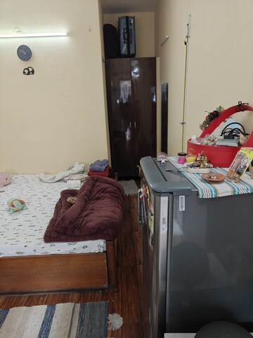 Bedroom in Studio Apartment at Sector 28 – for Rent