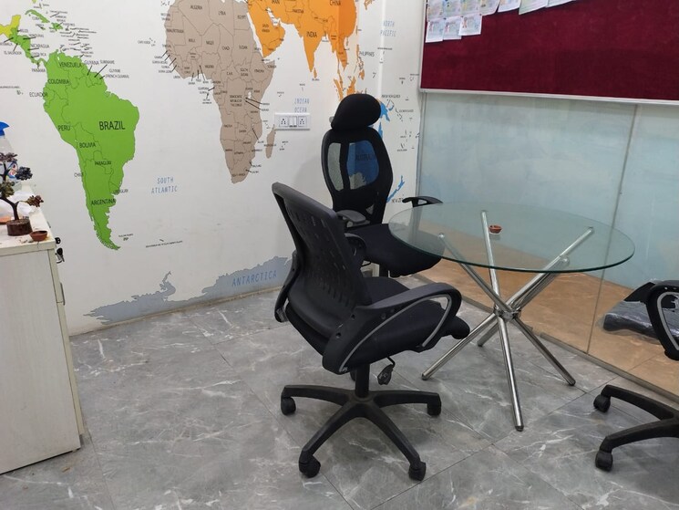 Team Area, sector 63 Commercial Office Space in IT/SEZ 900 Sq.Ft. In Sector 63 Noida 9688320