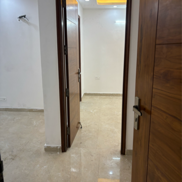 Room in 2 BHK Apartment at Freedom Fighters Enclave – for Rent