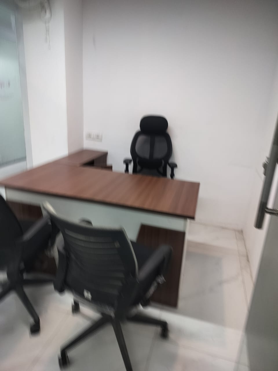 Office Space For Rent in Individual Building 