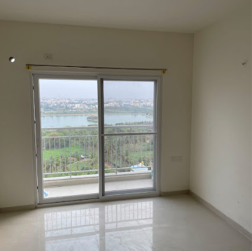 Room in 1 BHK Apartment at Rohan Upavan, Byrathi – for Rent