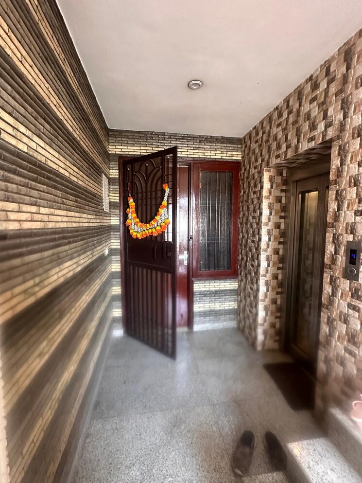 Exterior View, green fields colony 4 Bedroom 2450 Sq.Ft. Builder Floor In Green Fields Colony Faridabad 9688379