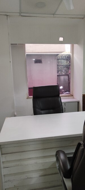 Team Area in  Office Space in IT/SEZ at Sector 6 – for Rent