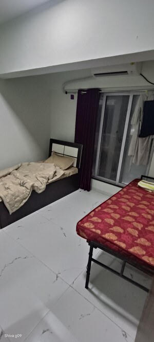 Bedroom in  Pg at Mahalaxmi – for Rent
