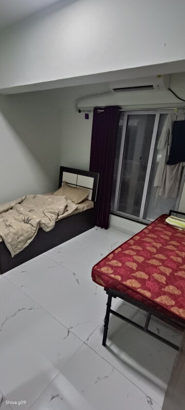 Bedroom in  Pg at Mahalaxmi – for Rent