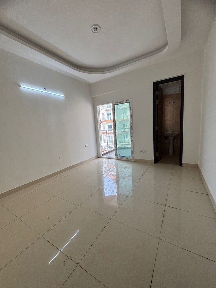 undefined, samridhi-luxuriya-avenue 3 Bedroom 1690 Sq.Ft. Apartment In Sector 150 Noida 9688375