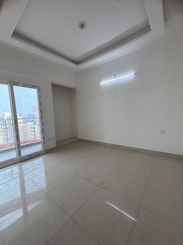 Room in 3 BHK Apartment at Samridhi Luxuriya Avenue, Sector 150 – for Sale