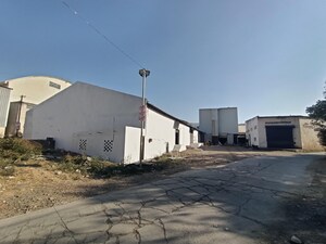  Warehouse For Rent in Wadki