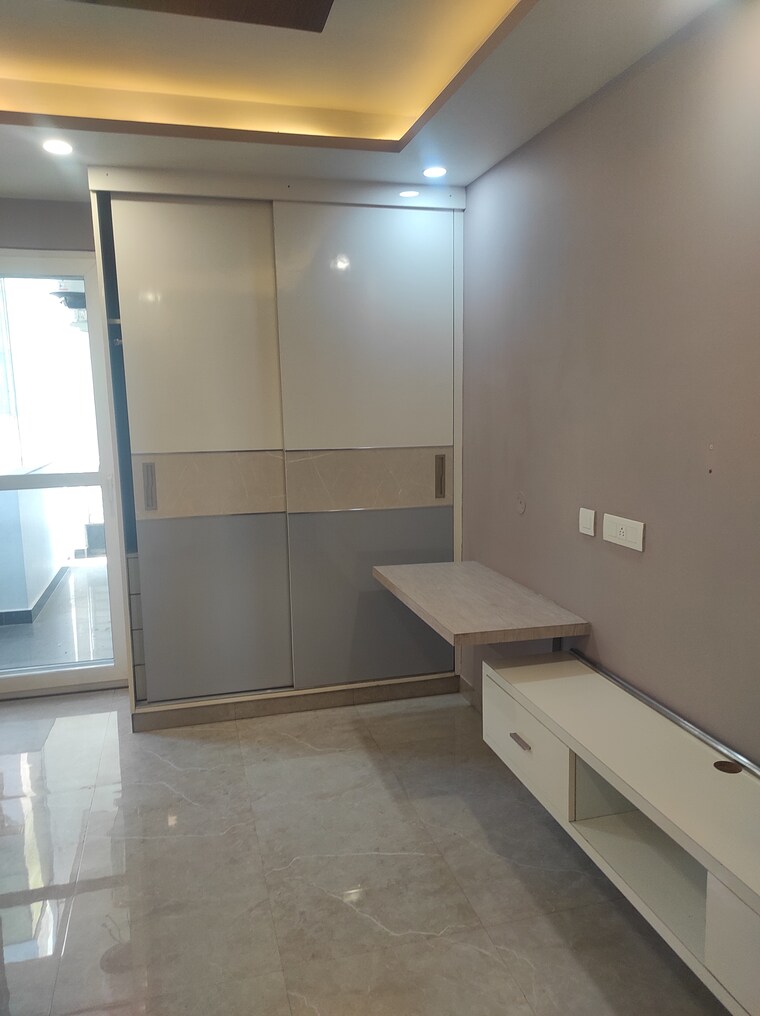 Bedroom, sector 51 3 Bedroom 2100 Sq.Ft. Builder Floor In Sector 51 Gurgaon 9688408