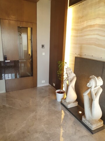 Living Room in 4 BHK Apartment at Mahaavir Ratan, Vashi Sector 12 – for Sale