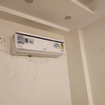 Furnished Amenities in 5 BHK Builder Floor at Sector 21d – for Rent