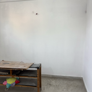 Bedroom in 1 BHK Apartment at Ignou Road – for Rent