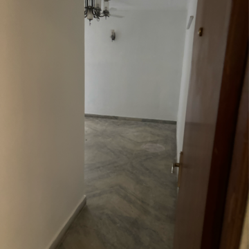 Room in 1 BHK Apartment at Ignou Road – for Rent