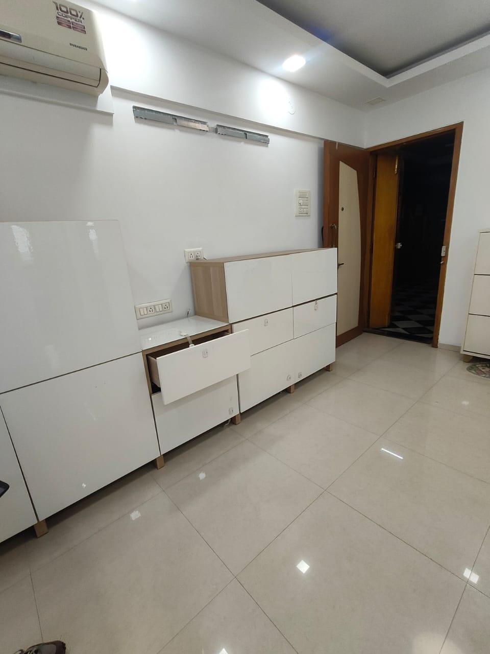2 BHK Apartment For Rent in Dedhia Palatial Height
