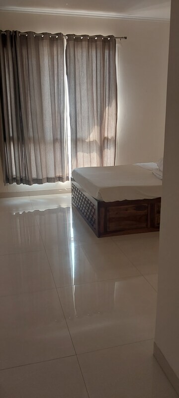 Staircase in 3 BHK Apartment at Jaypee Green Sea Court, Sector Swarn Nagri – for Rent