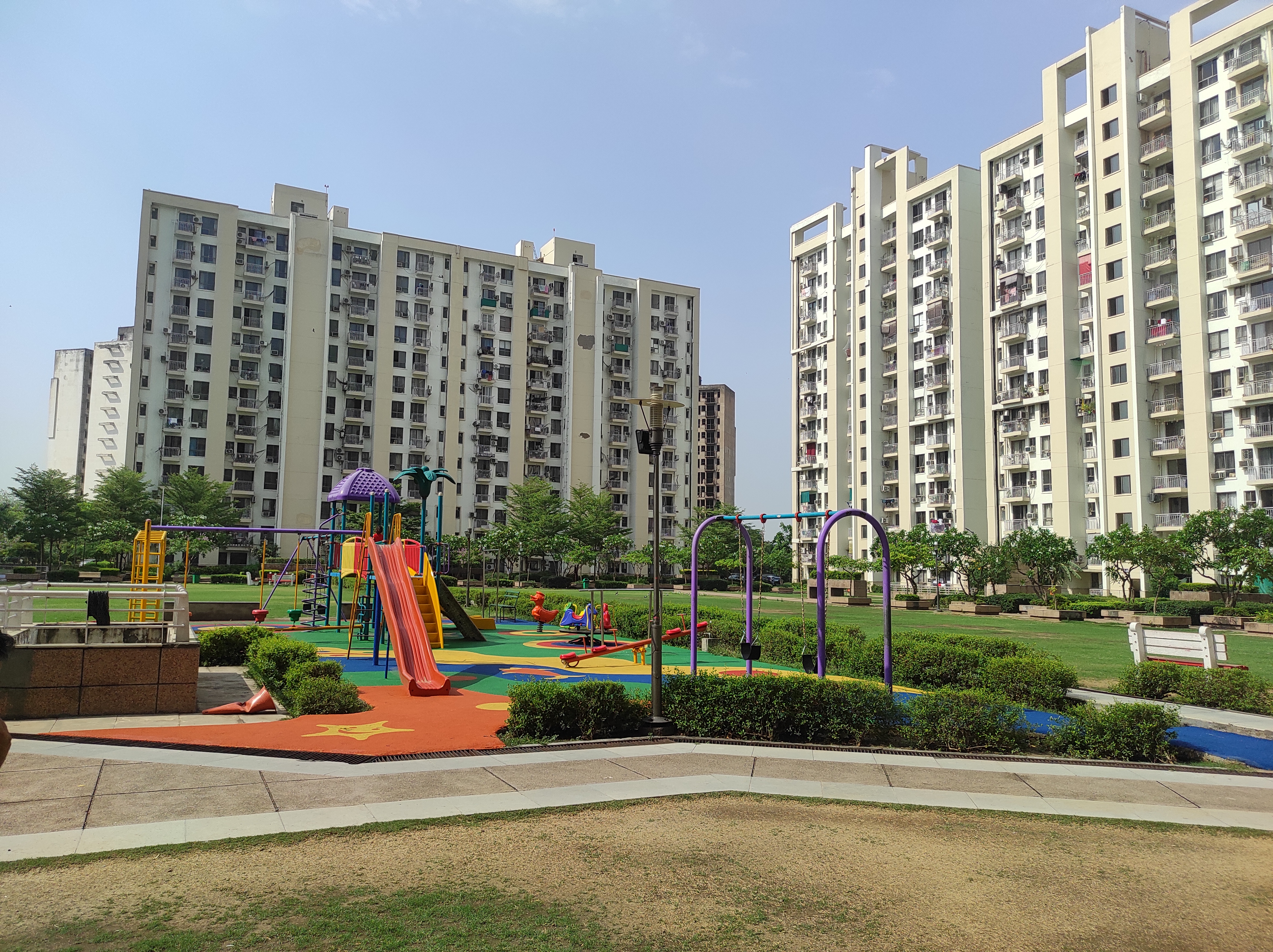 3 BHK + Pooja Room Builder Floor For Rent in Unitech The Residences Sector 33