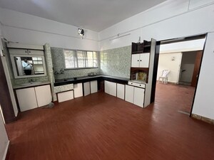 Parking in 2 BHK Apartment at Prabhat Apartment, Prabhat Road – for Rent