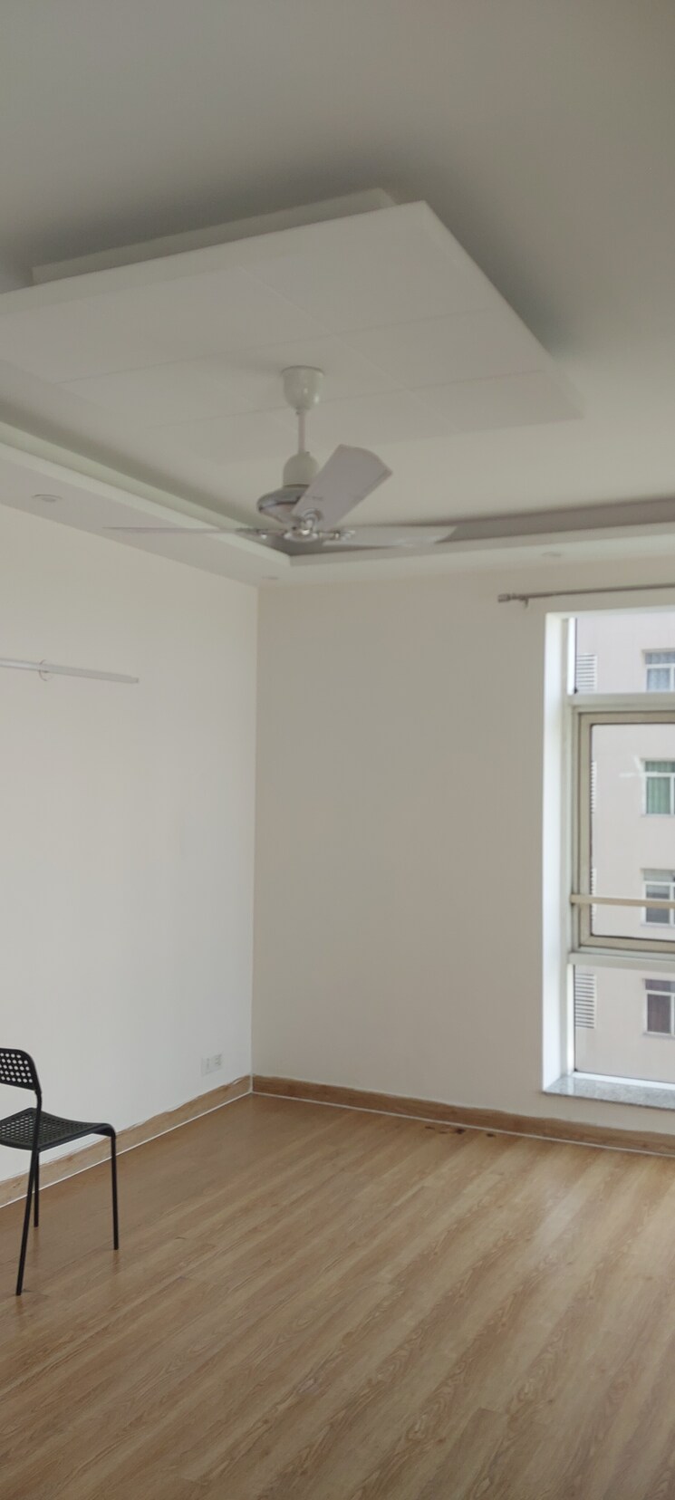 Bathroom, jaypee-greens-star-court 3 Bedroom 2345 Sq.Ft. Apartment In Jaypee Greens Greater Noida 9688514