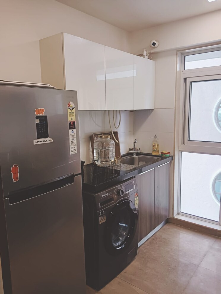 Kitchen, ekta-eros 3 Bedroom 1600 Sq.Ft. Apartment In Khar West Mumbai 9688516